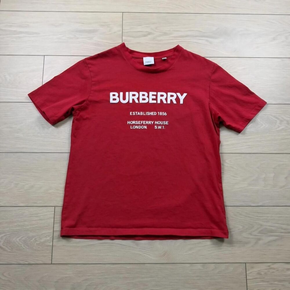 Burberry Men's Red T-shirt